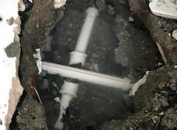 清水河阳台漏水维修公司为您分享楼上楼下漏水怎么处理